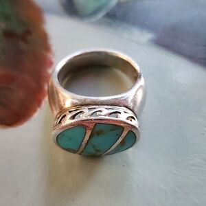 Vintage Native American Unisex Ring Circa 1950s to 1960s.
